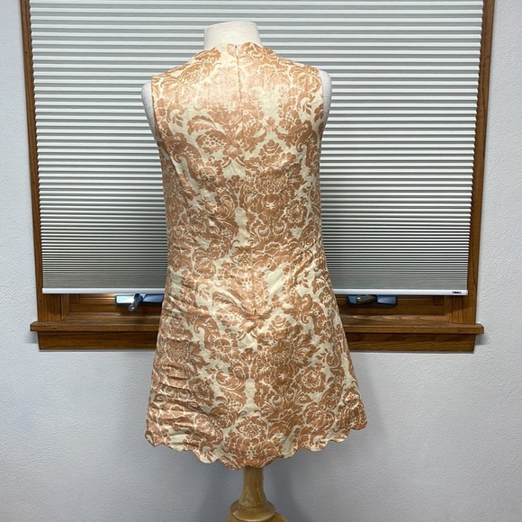 Foat Design NWT Cream Orange Metallic Linen Sleeveless Scalloped Hem Dress - Picture 4 of 9